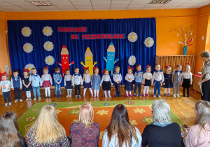 Występ dzieci z grupy „Gwiazdeczki”.