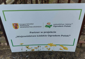 Tablica informująca o projekcie